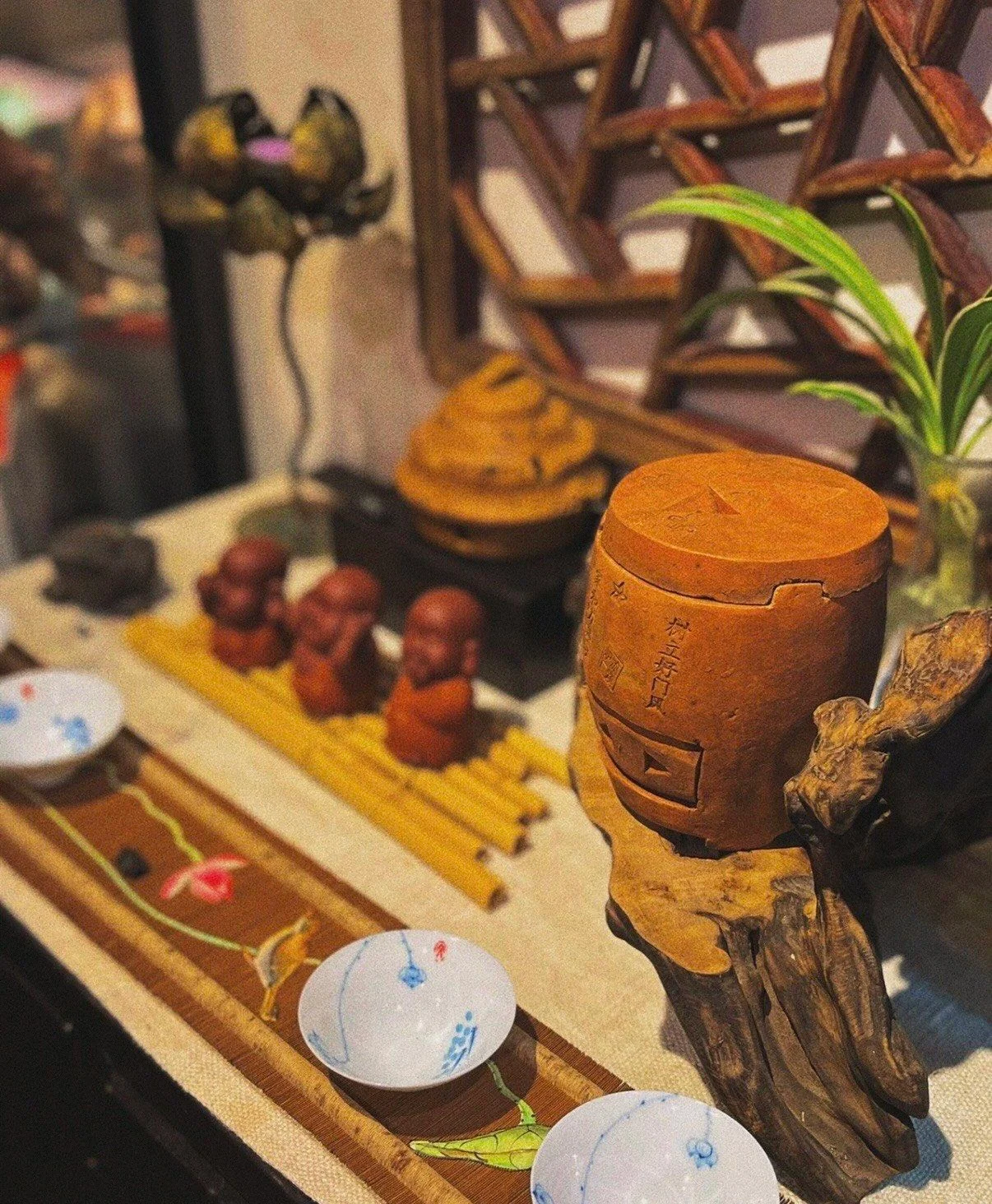 茶室内的陶器与茶席细节